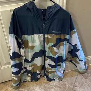 Columbia Adult Camouflage Windbreaker- Navy and Olive